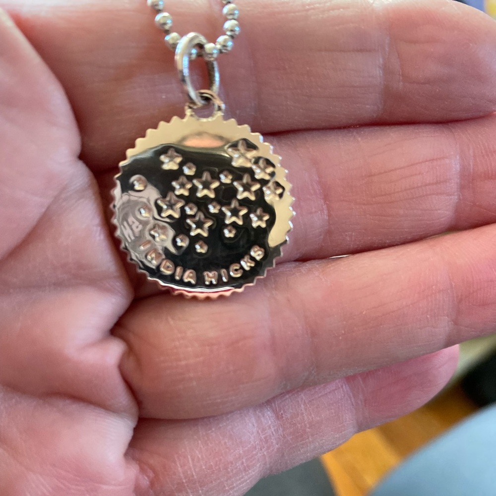 India Hicks Count Your Lucky Stars charm/chain!